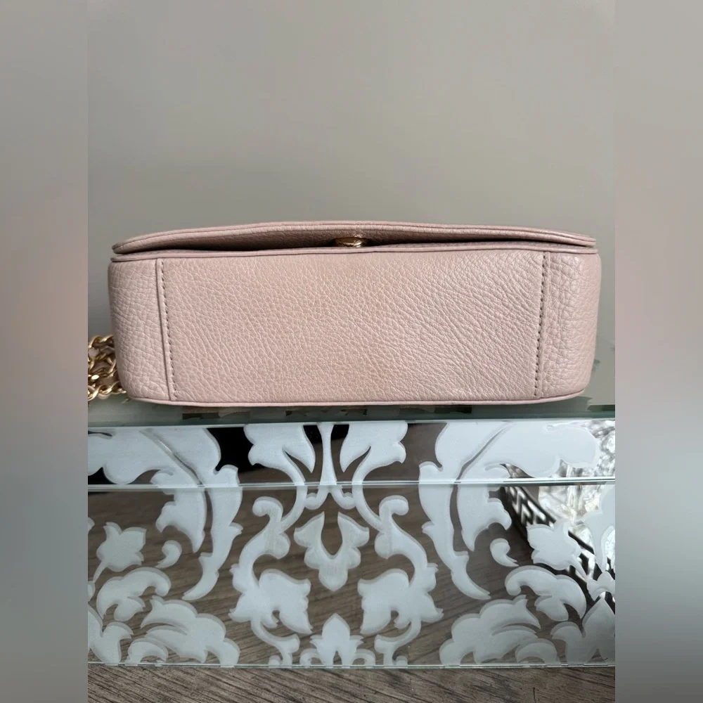 Tory Burch Light Pink Flap Shoulder Bag Convertible Crossbody Oak Pebble Leather